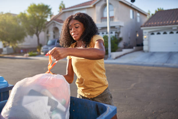 Best Commercial Cleanout Services  in Bodfish, CA